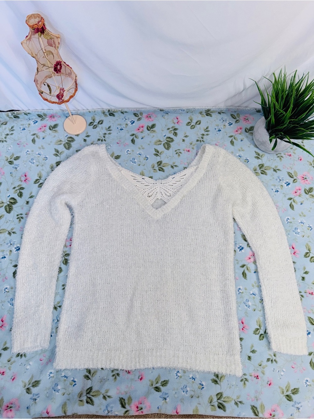 Butterfly 🦋 Back Cozy Women's Ivory V-Neck Sweater